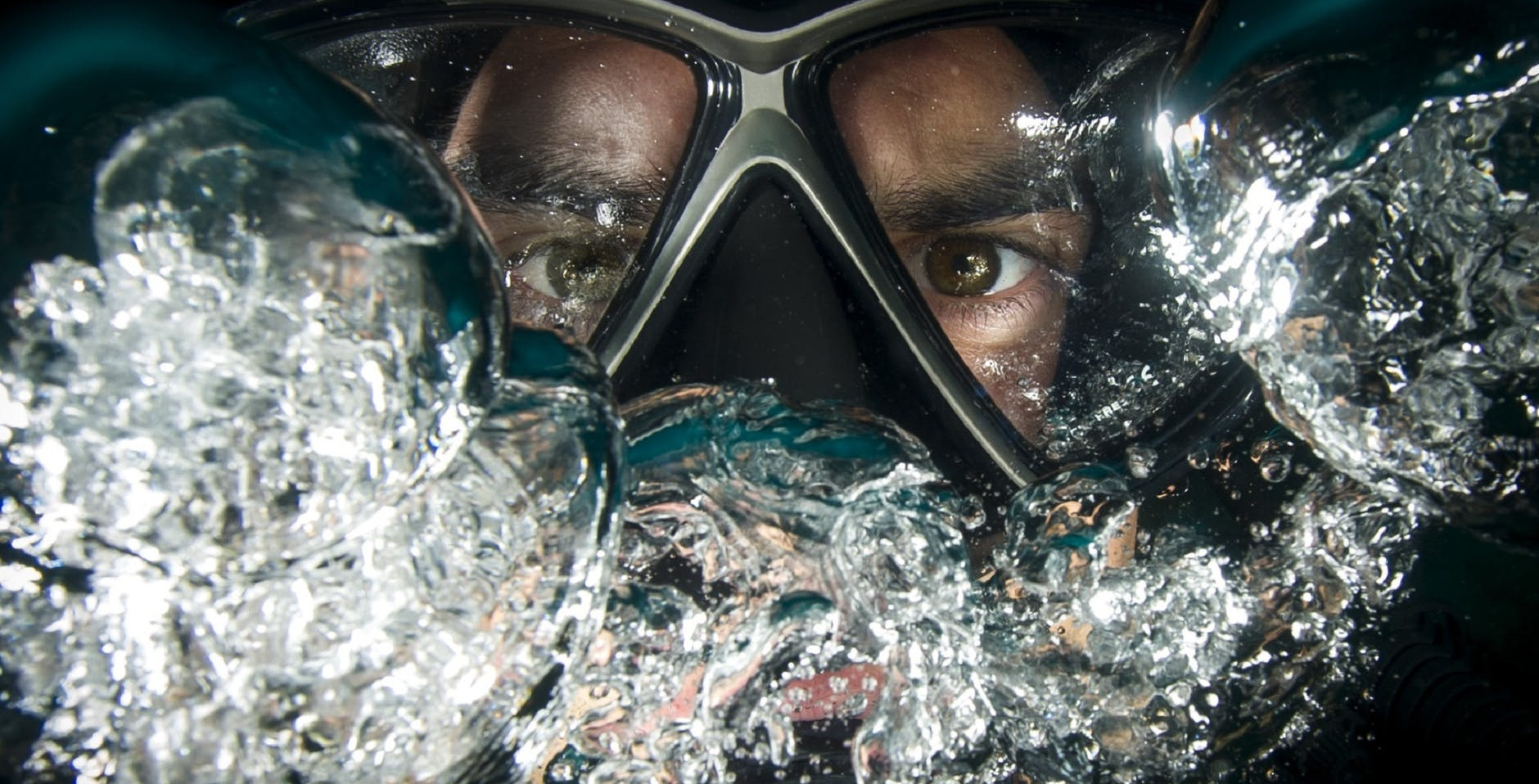 L'ATELIER DE LA MER Soldes Magasin -L'ATELIER DE LA MER Soldes Magasin diver scuba underwater ocean 37545 e1594415448375